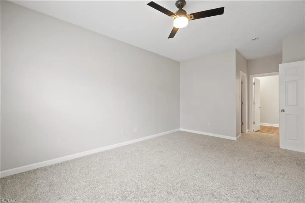 Virginia Beach, Virginia 23456, United States, 3 Bedrooms Bedrooms, ,2 BathroomsBathrooms,Residential,Pending,27425