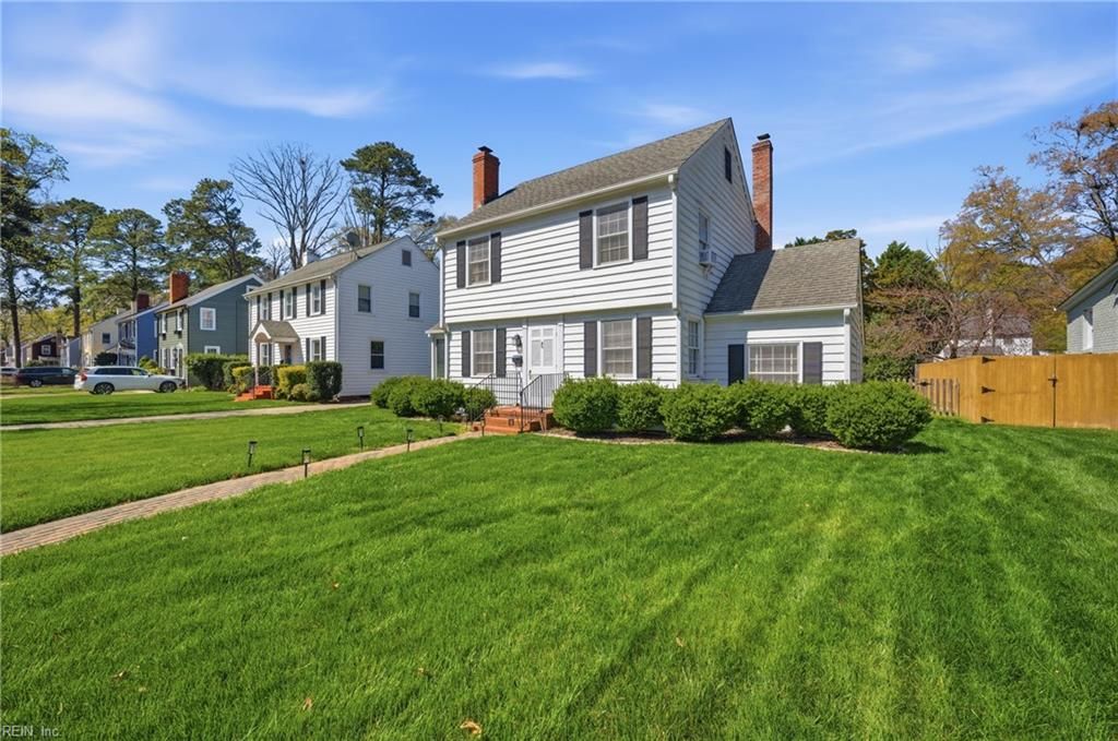 Photo of 43 Brandon Road, Newport News, VA 23601 (MLS # 10626547)