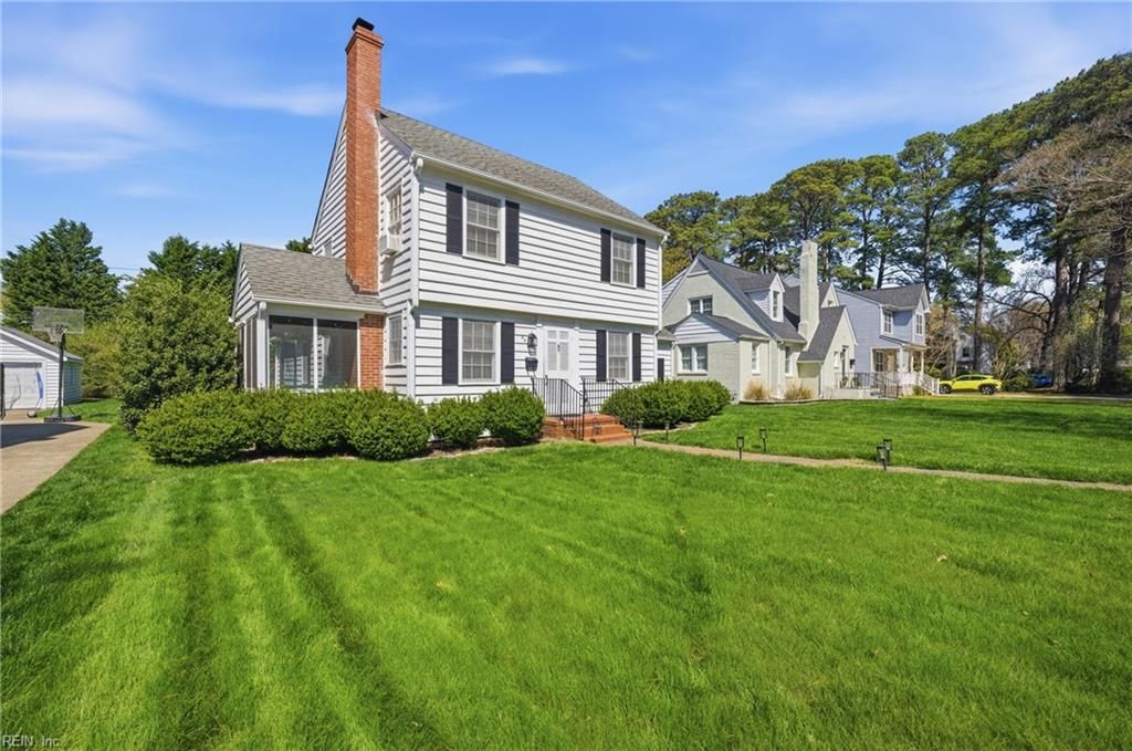 Photo of 43 Brandon Road, Newport News, VA 23601 (MLS # 10626547)