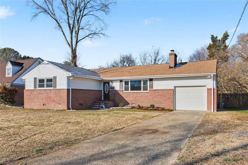 Photo of 6 Barron Drive, Newport News, VA 23608 (MLS # 10618457)