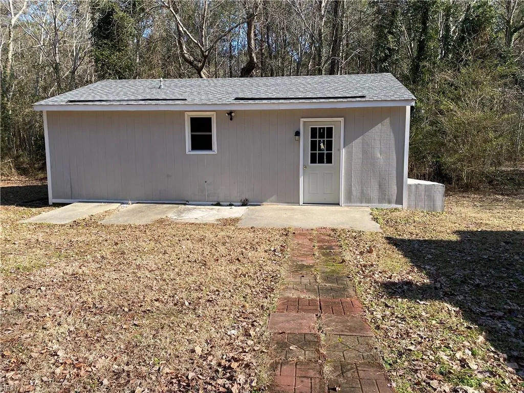 Hayes, Virginia 23072, United States, 2 Bedrooms Bedrooms, ,1 BathroomBathrooms,Residential,Pending,79088