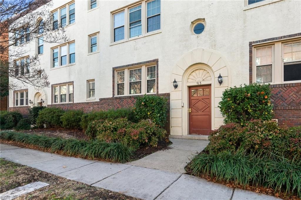 Photo of 913 Spotswood Avenue #1, Norfolk, VA 23517 (MLS # 10609625)