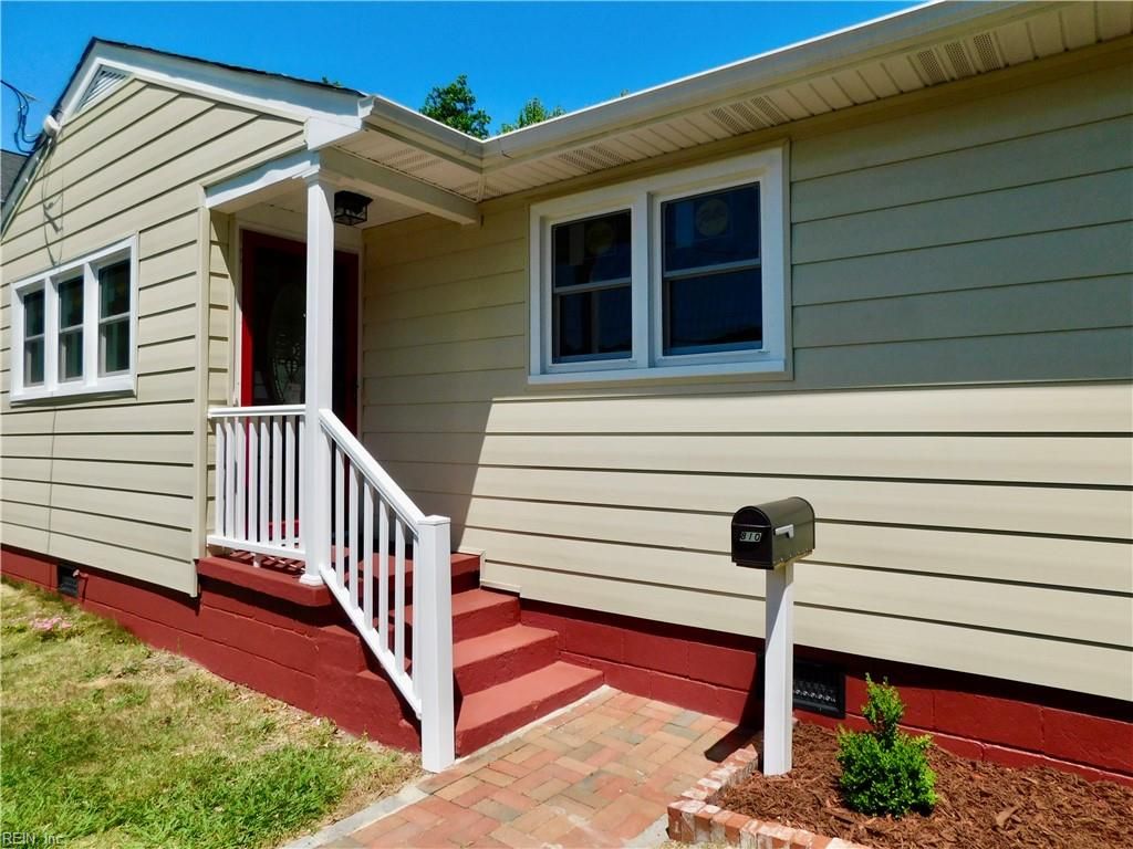 Photo of 810 W 34th Street, Norfolk, VA 23508 (MLS # 10633847)