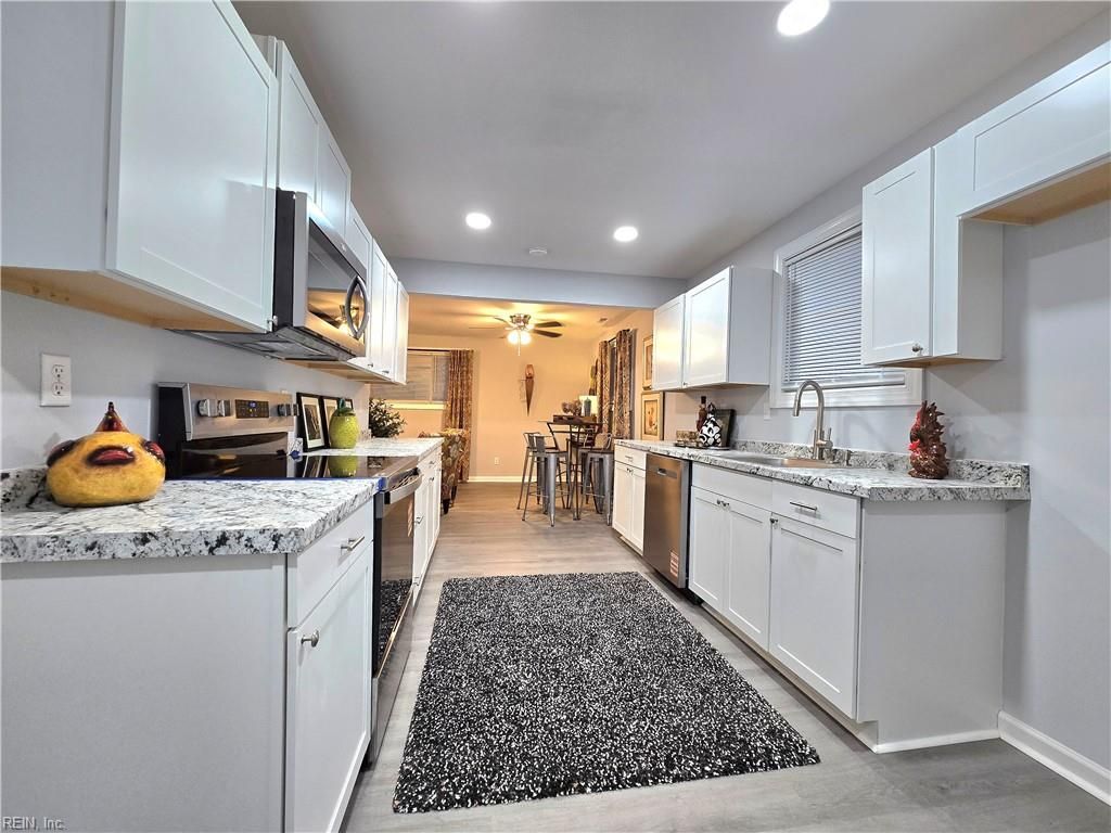 Photo of 2803 Nashville Avenue, Portsmouth, VA 23704 (MLS # 10614852)