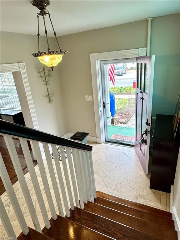 Norfolk, Virginia 23507, United States, 3 Bedrooms Bedrooms, ,2 BathroomsBathrooms,Residential,Active,85104