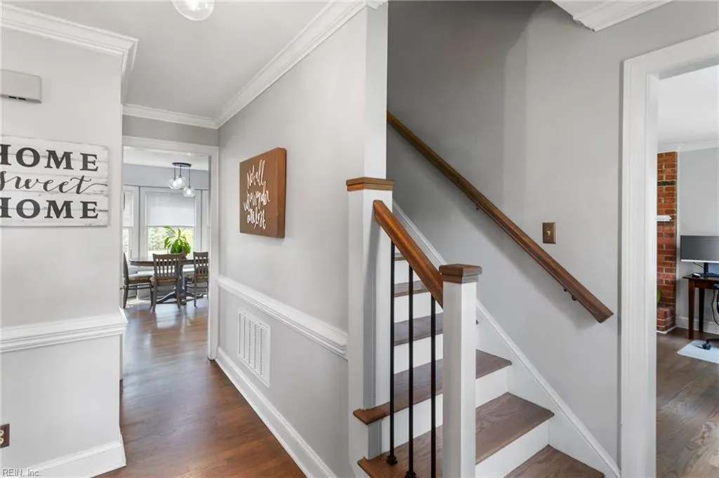 Virginia Beach, Virginia 23452, United States, 5 Bedrooms Bedrooms, ,3 BathroomsBathrooms,Residential,Active,111918