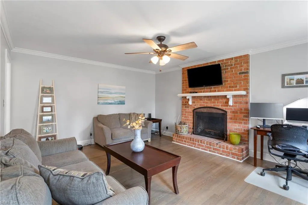 Virginia Beach, Virginia 23452, United States, 5 Bedrooms Bedrooms, ,3 BathroomsBathrooms,Residential,Active,111918