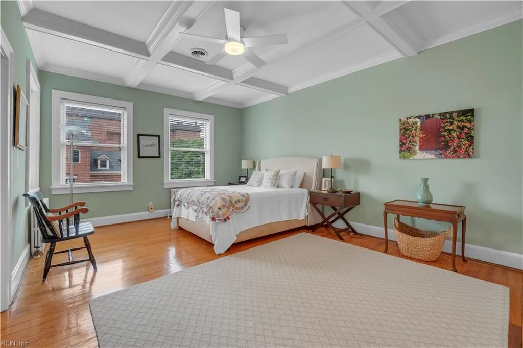 Norfolk, Virginia 23510, United States, 3 Bedrooms Bedrooms, ,4 BathroomsBathrooms,Residential,Active,183198