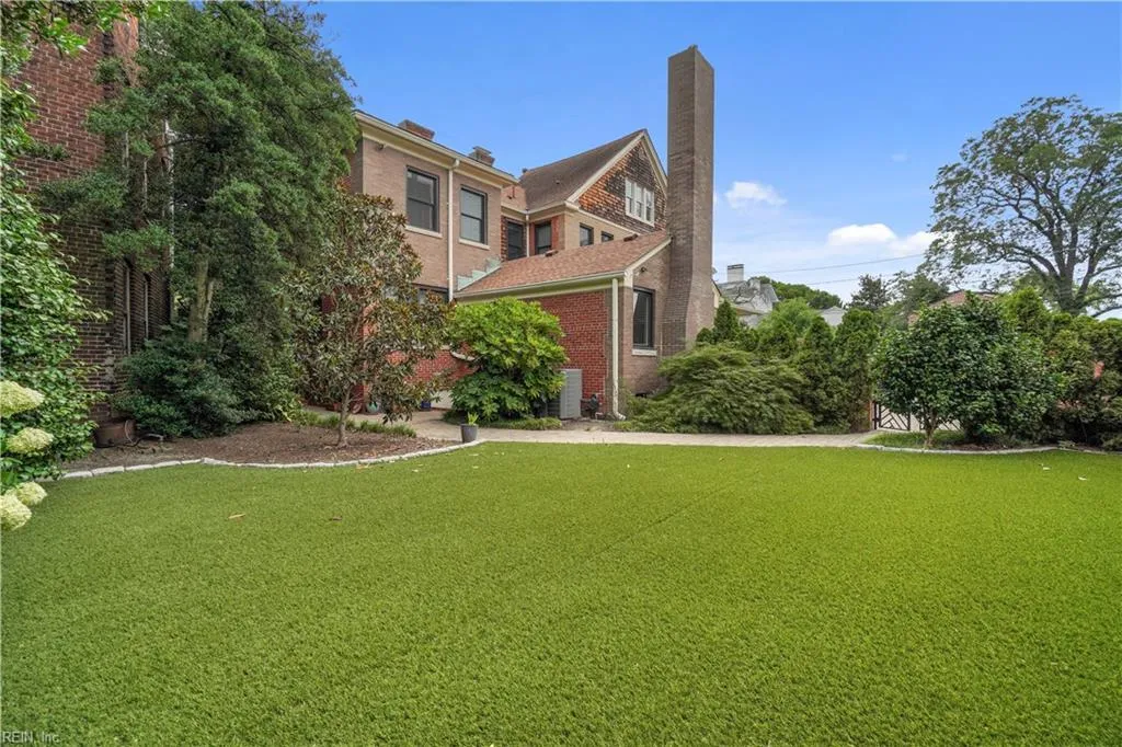 Norfolk, Virginia 23510, United States, 3 Bedrooms Bedrooms, ,4 BathroomsBathrooms,Residential,Active,183198