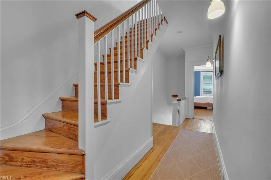 Norfolk, Virginia 23510, United States, 3 Bedrooms Bedrooms, ,4 BathroomsBathrooms,Residential,Active,183198