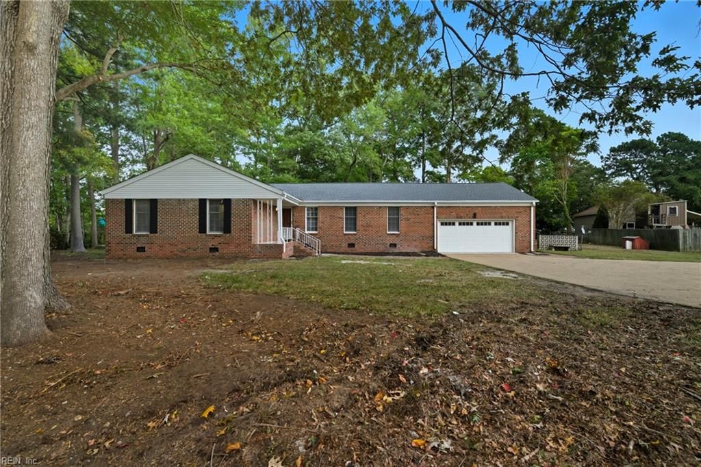 Photo of 718 Dandy Loop Road, Yorktown, VA 23692 (MLS # 10613904)