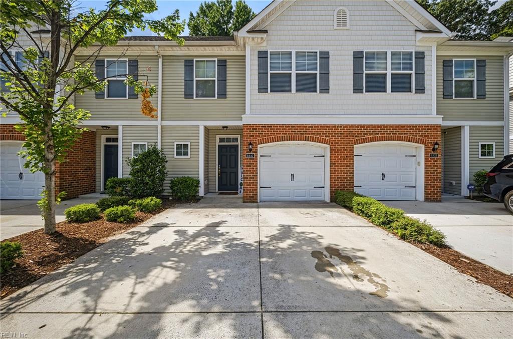 Photo of 5517 Legacy Way, Virginia Beach, VA 23462 (MLS # 10648316)