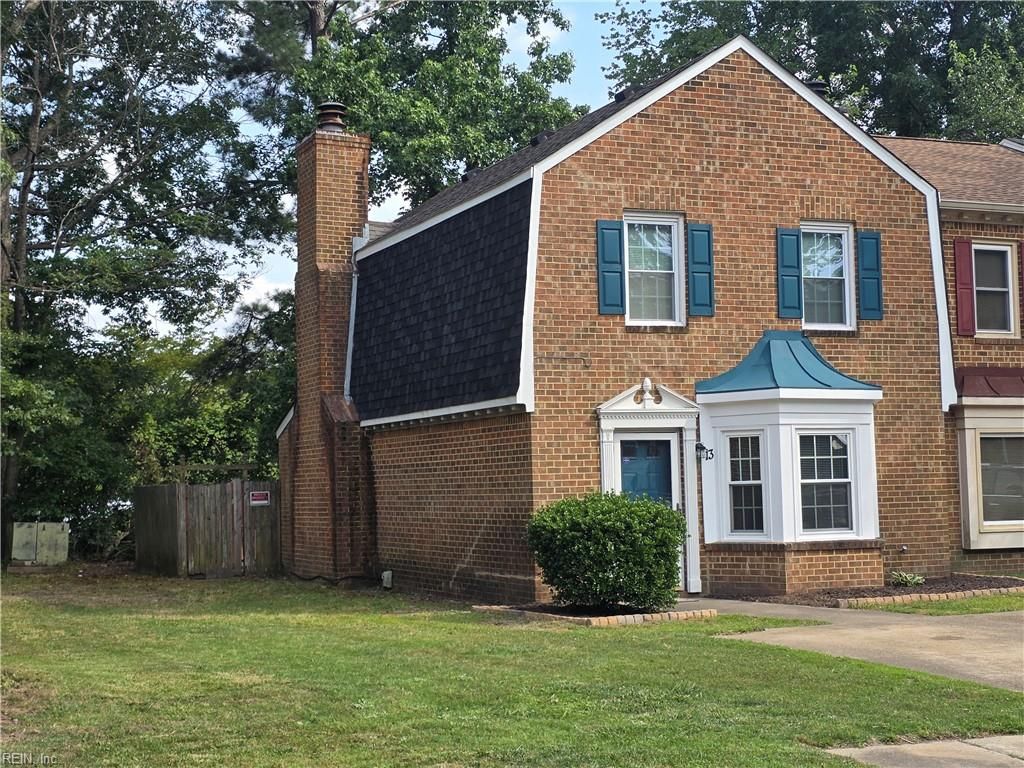 Photo of 13 Colonial Way, Chesapeake, VA 23325 (MLS # 10639103)