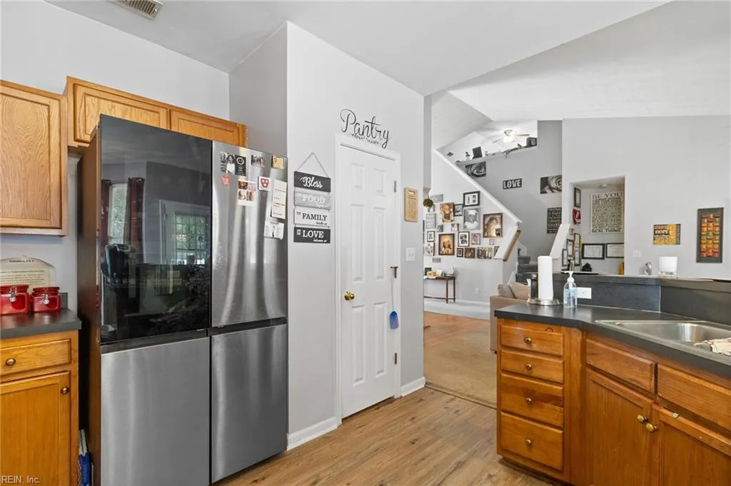 Suffolk, Virginia 23434, United States, 4 Bedrooms Bedrooms, ,3 BathroomsBathrooms,Residential,Active,150531