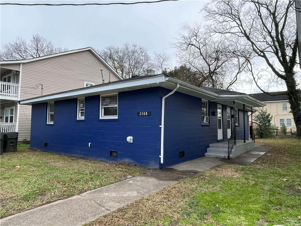 Photo of 2508 Middle Avenue, Norfolk, VA 23504 (MLS # 10613380)