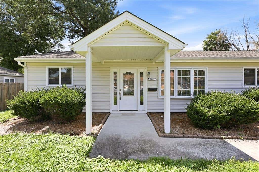 Photo of 3641 Kim Terrace, Virginia Beach, VA 23452 (MLS # 10647927)