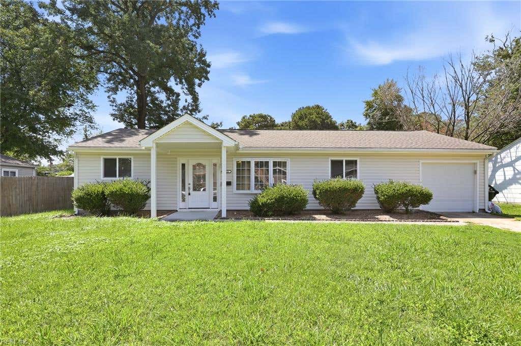Photo of 3641 Kim Terrace, Virginia Beach, VA 23452 (MLS # 10647927)