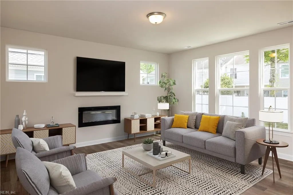 Suffolk, Virginia 23434, United States, 4 Bedrooms Bedrooms, ,3 BathroomsBathrooms,Residential,Active,186333