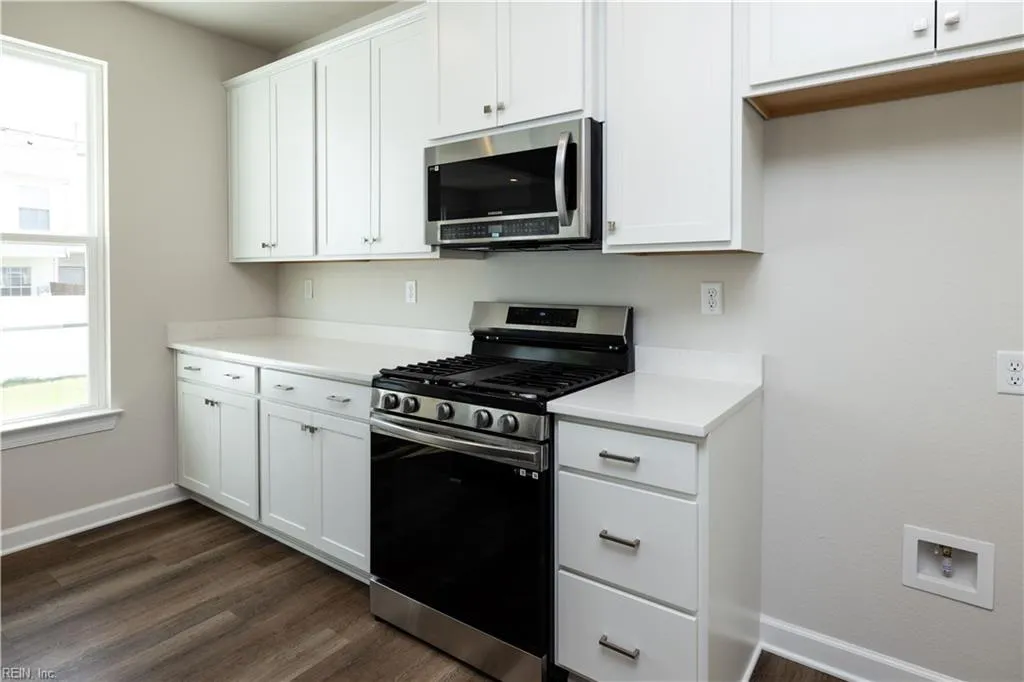 Suffolk, Virginia 23434, United States, 4 Bedrooms Bedrooms, ,3 BathroomsBathrooms,Residential,Active,186333