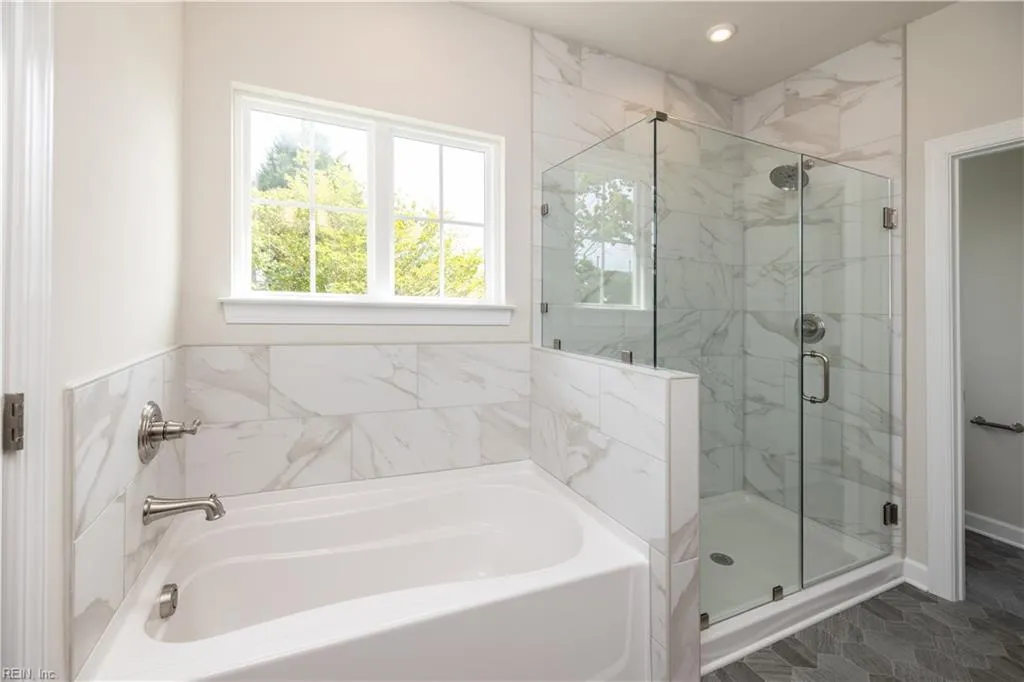 Suffolk, Virginia 23434, United States, 4 Bedrooms Bedrooms, ,3 BathroomsBathrooms,Residential,Active,186333