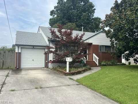 Photo of 5680 S Pawnee Road, Virginia Beach, VA 23462 (MLS # 10645877)