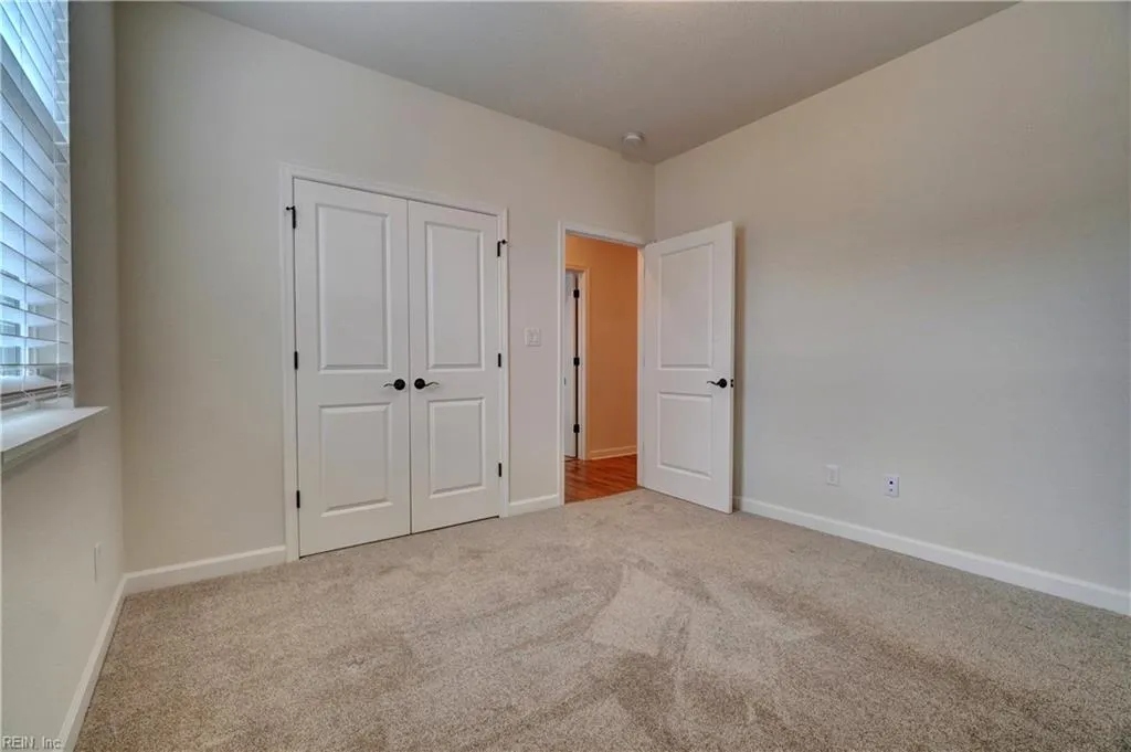 Suffolk, Virginia 23435, United States, 4 Bedrooms Bedrooms, ,3 BathroomsBathrooms,Residential,Active,239122