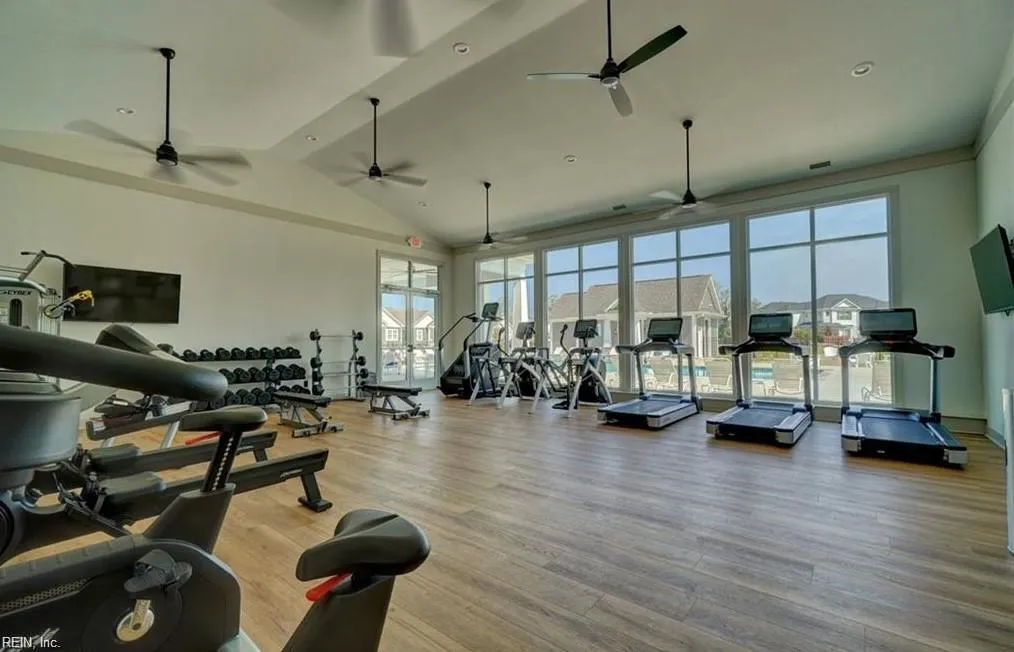 Suffolk, Virginia 23435, United States, 4 Bedrooms Bedrooms, ,3 BathroomsBathrooms,Residential,Active,239122