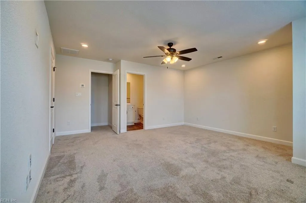 Suffolk, Virginia 23435, United States, 4 Bedrooms Bedrooms, ,3 BathroomsBathrooms,Residential,Active,239122