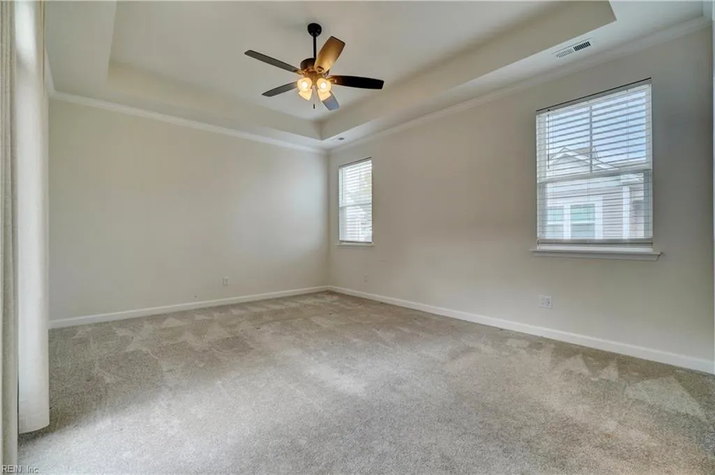 Suffolk, Virginia 23435, United States, 4 Bedrooms Bedrooms, ,3 BathroomsBathrooms,Residential,Active,239122