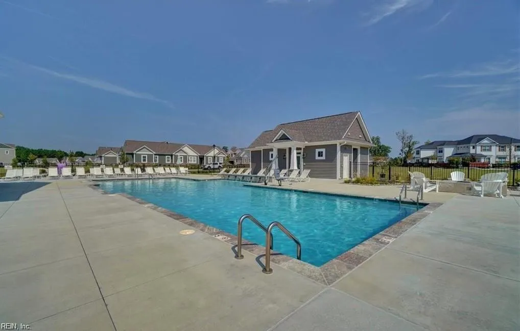 Suffolk, Virginia 23435, United States, 4 Bedrooms Bedrooms, ,3 BathroomsBathrooms,Residential,Active,239122