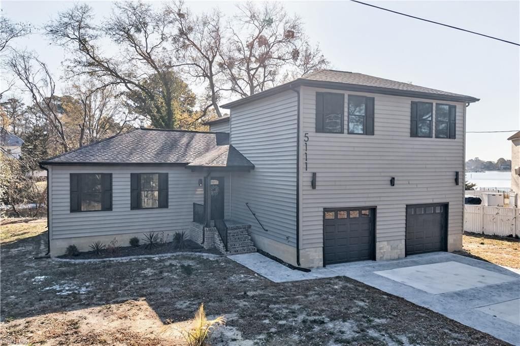 Photo of 5111 Sweetbriar Circle, Portsmouth, VA 23703 (MLS # 10613693)