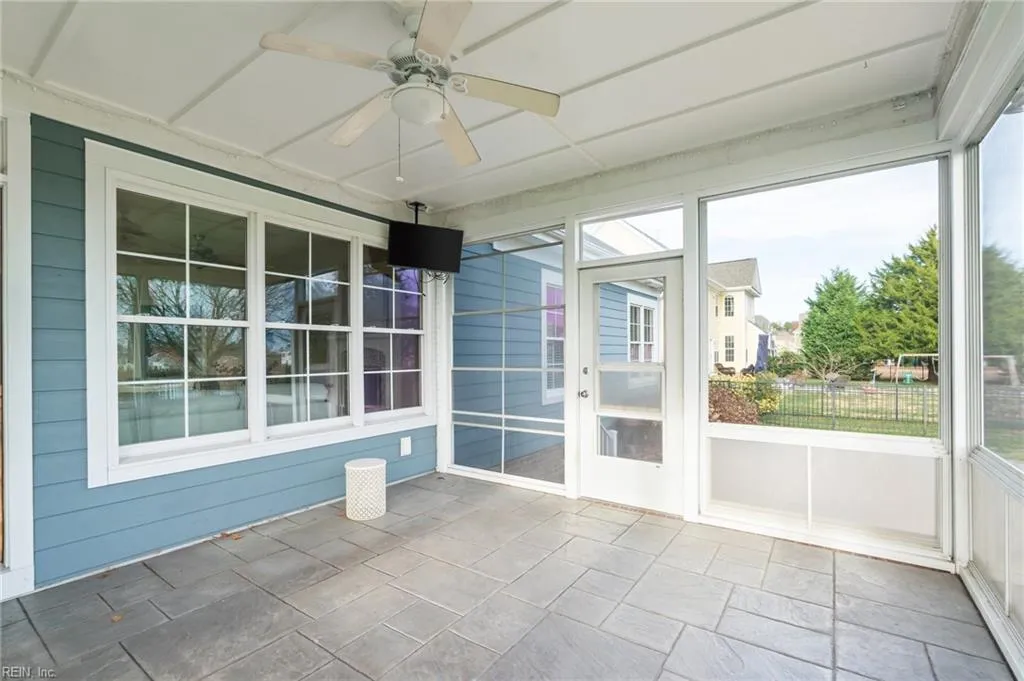 Suffolk, Virginia 23435, United States, 4 Bedrooms Bedrooms, ,4 BathroomsBathrooms,Residential,Pending,25692