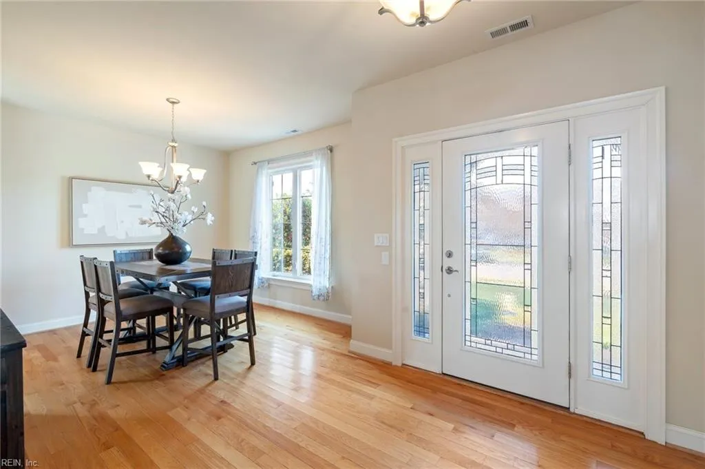 Suffolk, Virginia 23435, United States, 4 Bedrooms Bedrooms, ,4 BathroomsBathrooms,Residential,Pending,25692