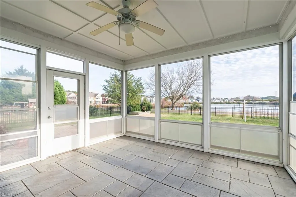 Suffolk, Virginia 23435, United States, 4 Bedrooms Bedrooms, ,4 BathroomsBathrooms,Residential,Pending,25692