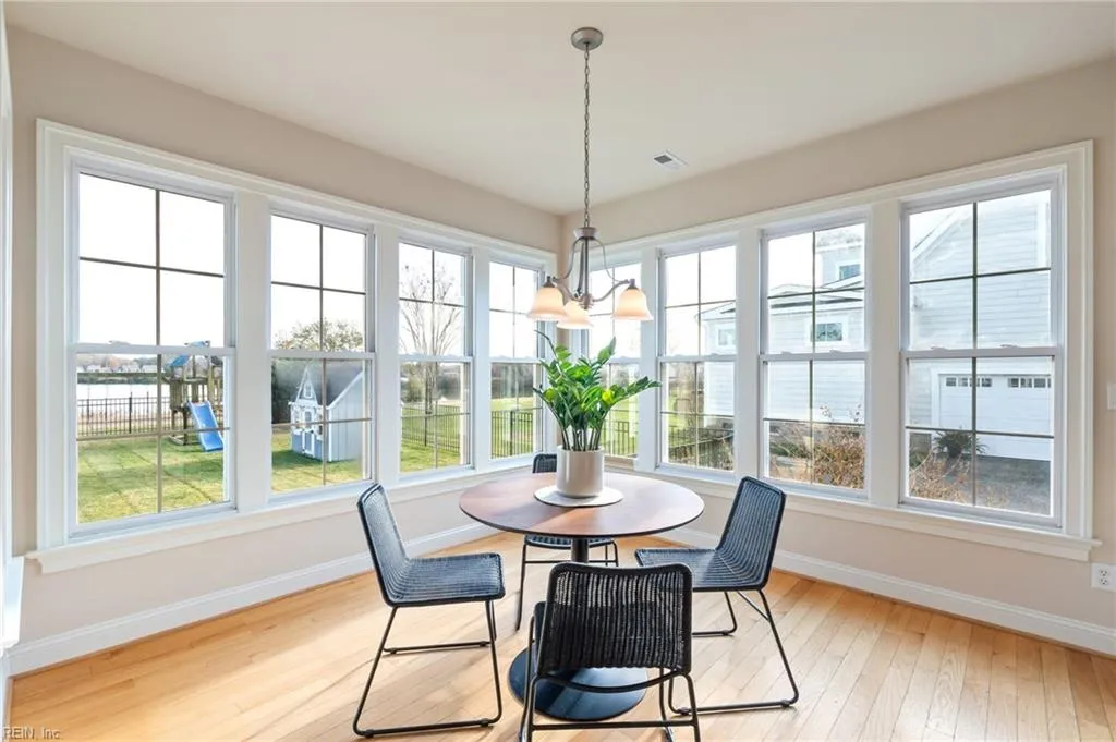 Suffolk, Virginia 23435, United States, 4 Bedrooms Bedrooms, ,4 BathroomsBathrooms,Residential,Pending,25692