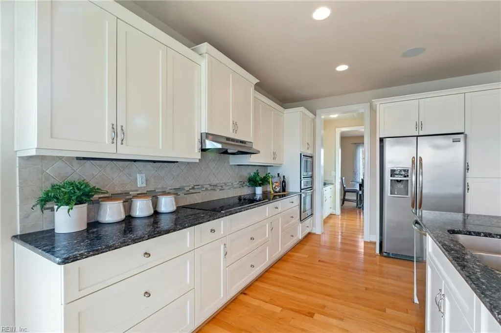 Suffolk, Virginia 23435, United States, 4 Bedrooms Bedrooms, ,4 BathroomsBathrooms,Residential,Pending,25692