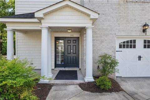 428 Blue Beech Way, Chesapeake, VA 23320 - #: 10581124