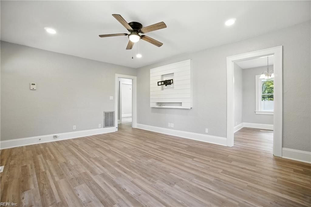 Photo of 407 W Little Creek Road, Norfolk, VA 23505 (MLS # 10615352)