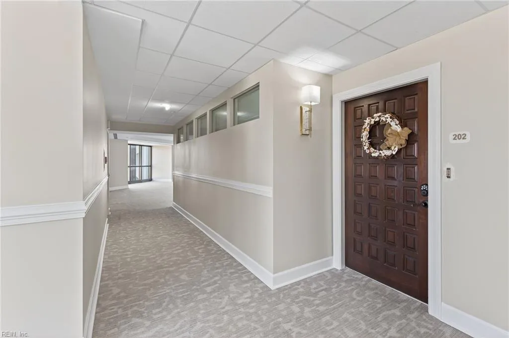 Virginia Beach, Virginia 23451, United States, 2 Bedrooms Bedrooms, ,2 BathroomsBathrooms,Residential,Active,233650