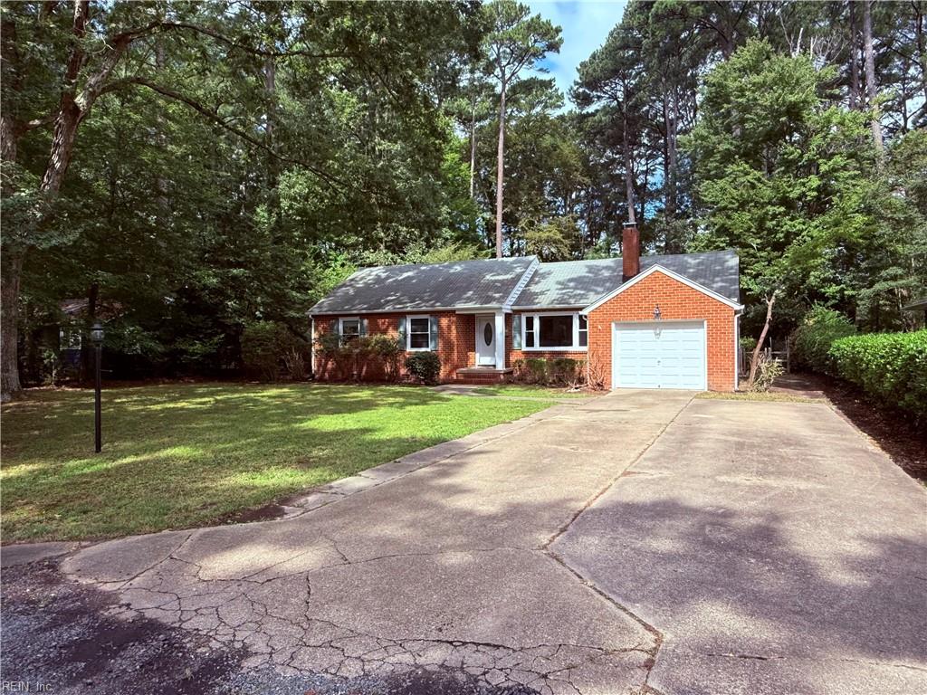 Photo of 205 Longwood Drive, Newport News, VA 23606 (MLS # 10650222)