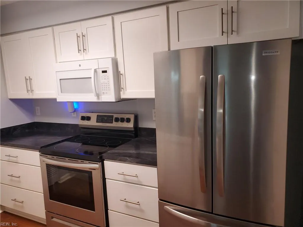 Chesapeake, Virginia 23320, United States, 2 Bedrooms Bedrooms, ,3 BathroomsBathrooms,Residential,Active,146778