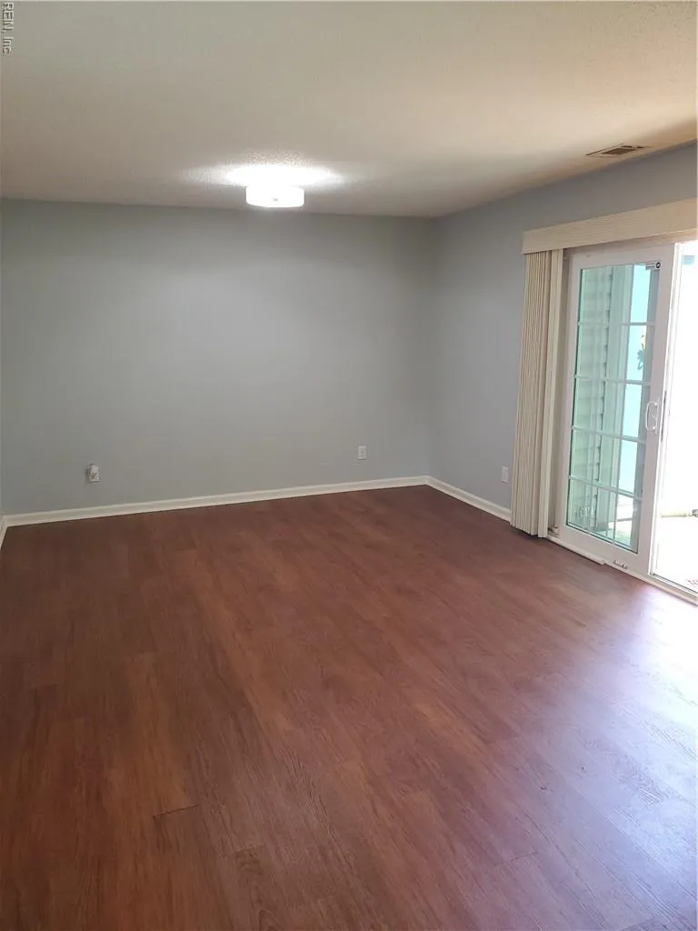 Chesapeake, Virginia 23320, United States, 2 Bedrooms Bedrooms, ,3 BathroomsBathrooms,Residential,Active,146778