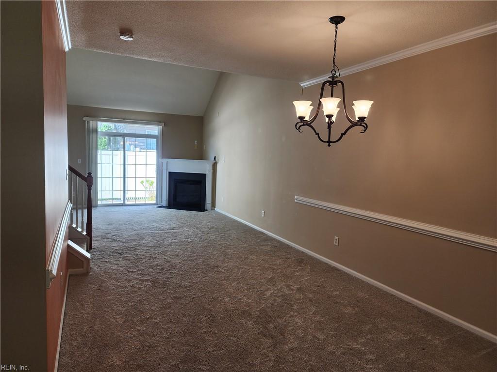 913 Beaumeade CT