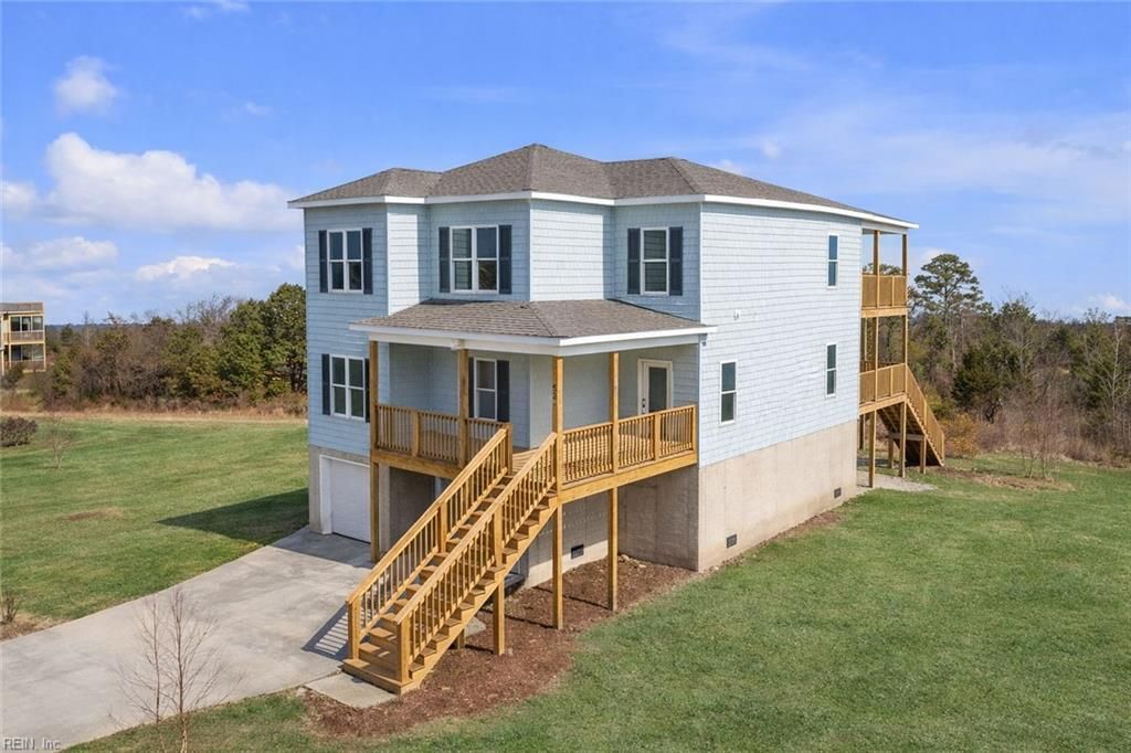 Photo of 52 North Lawson Road, Poquoson, VA 23662 (MLS # 10625613)