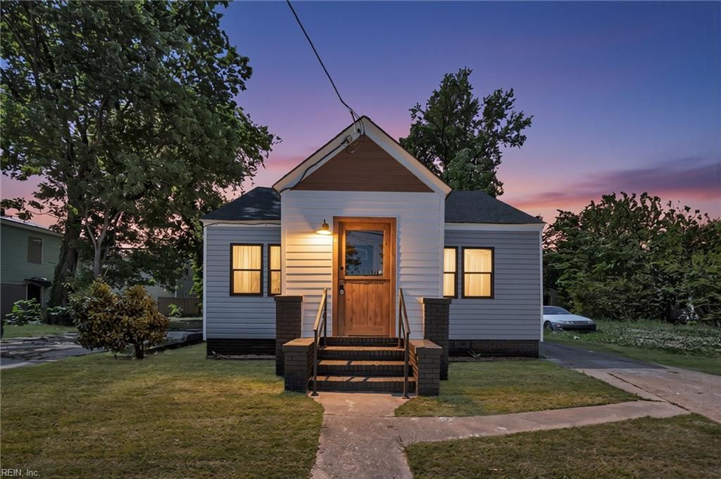 Photo of 235 Forest Street, Suffolk, VA 23434 (MLS # 10631460)