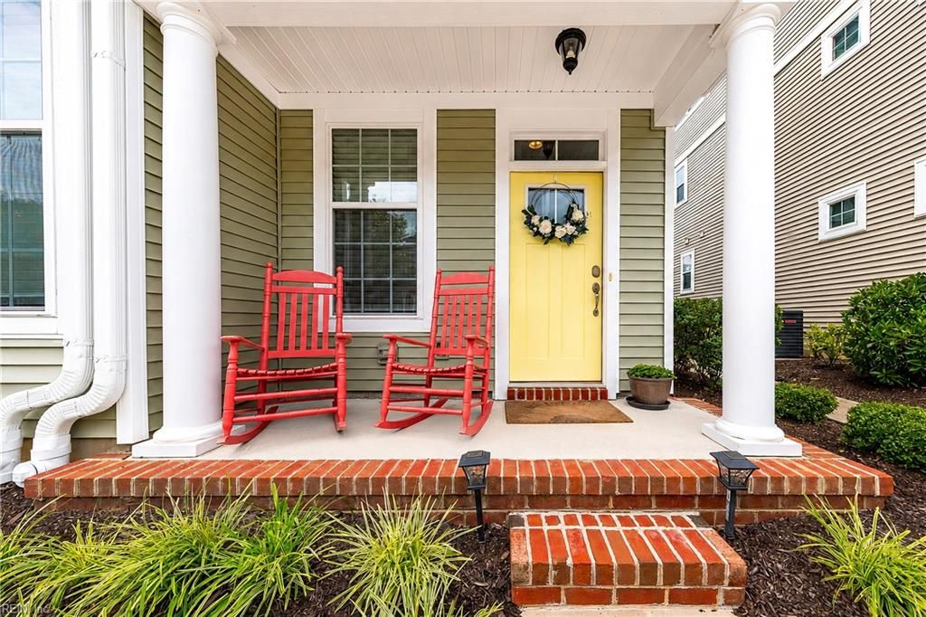 Photo of 3402 Queens Path, Williamsburg, VA 23185 (MLS # 10644357)