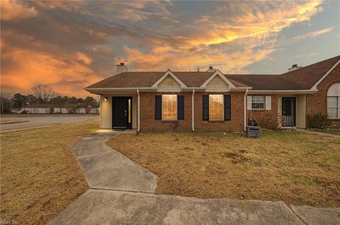 Photo of 1 Holly Hill Court, Portsmouth, VA 23702 (MLS # 10620785)