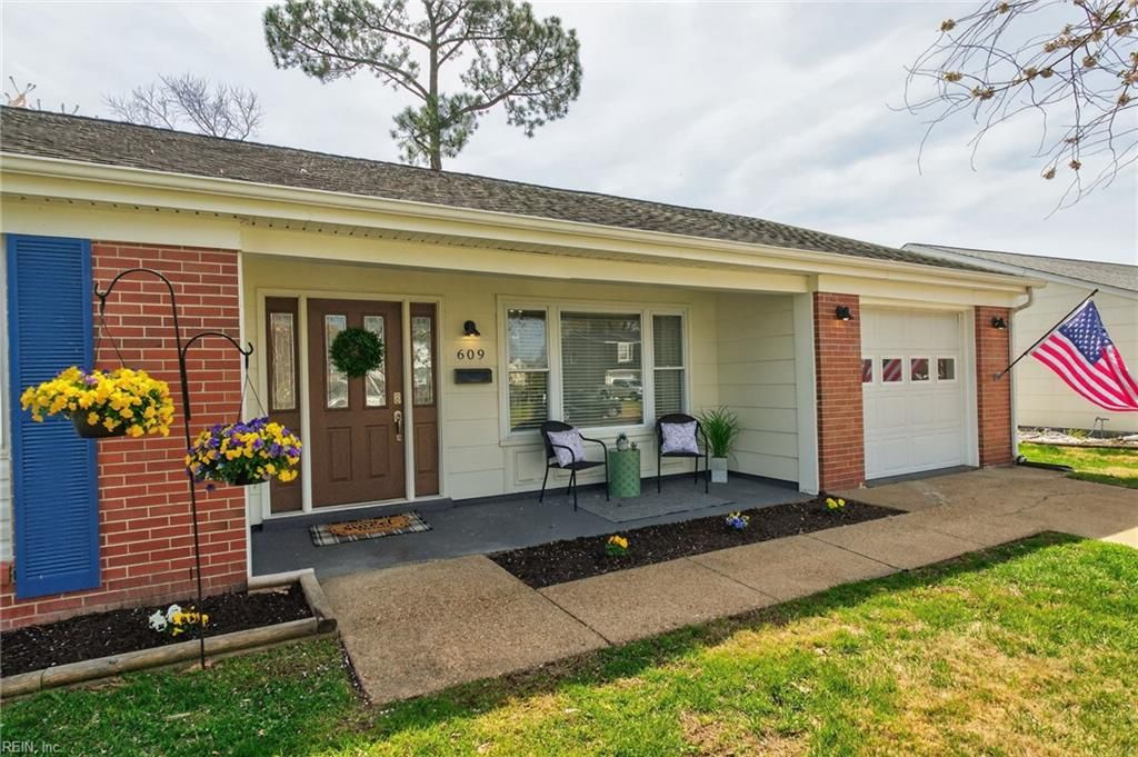 Photo of 609 Abbey Drive, Virginia Beach, VA 23455 (MLS # 10626780)
