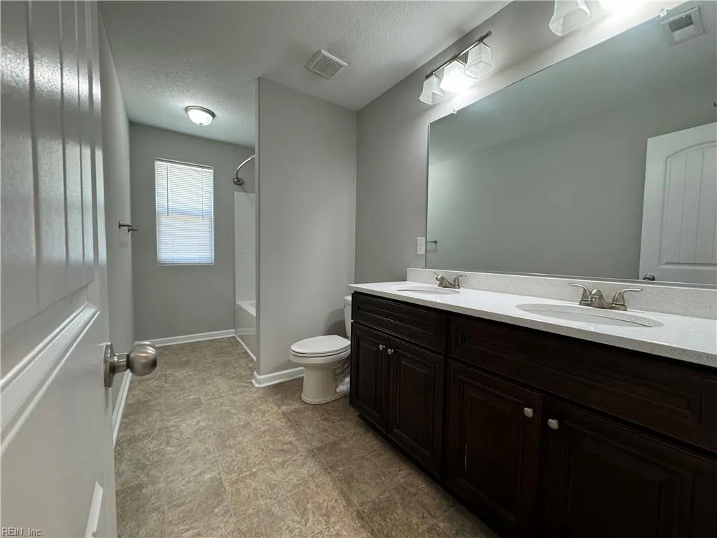 Norfolk, Virginia 23513, United States, 4 Bedrooms Bedrooms, ,3 BathroomsBathrooms,Residential,Active,121777