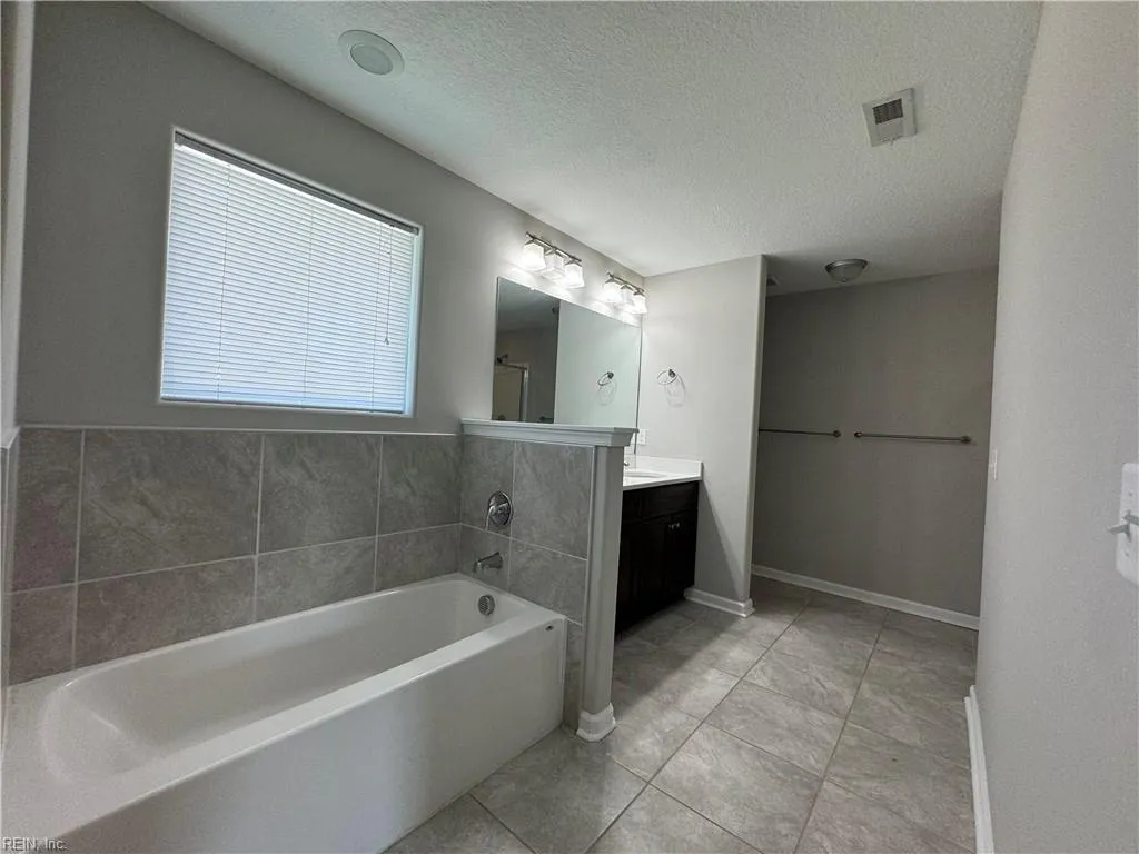 Norfolk, Virginia 23513, United States, 4 Bedrooms Bedrooms, ,3 BathroomsBathrooms,Residential,Active,121777